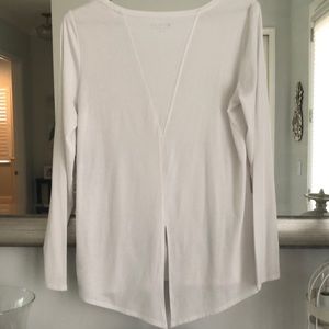 Athleta focused long sleeve top, size M